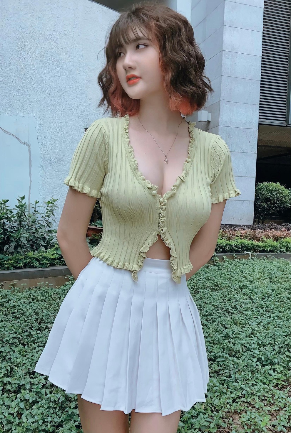 Hot girl Hải Phòng khiến dân tình bỏng mắt vì ngoại hình nóng bỏng - 6 Hot girl Hải Phòng khiến dân tình bỏng mắt vì ngoại hình nóng bỏng - 6