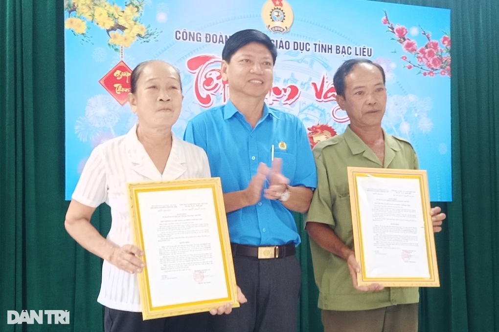 Thưởng Tết ít hay nhiều, hiệu trưởng cũng bằng giáo viên - 2 Thưởng Tết ít hay nhiều, hiệu trưởng cũng bằng giáo viên - 2