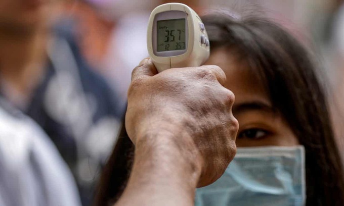Tin vui: Liên tục có các ca nhiễm virus corona mới được xuất viện tại các nước trên thế giới - Ảnh 2.
