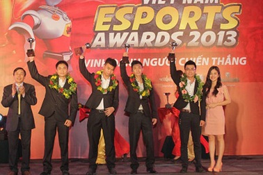 Vinh danh những gương mặt “vàng” của thể thao điện tử Việt Nam