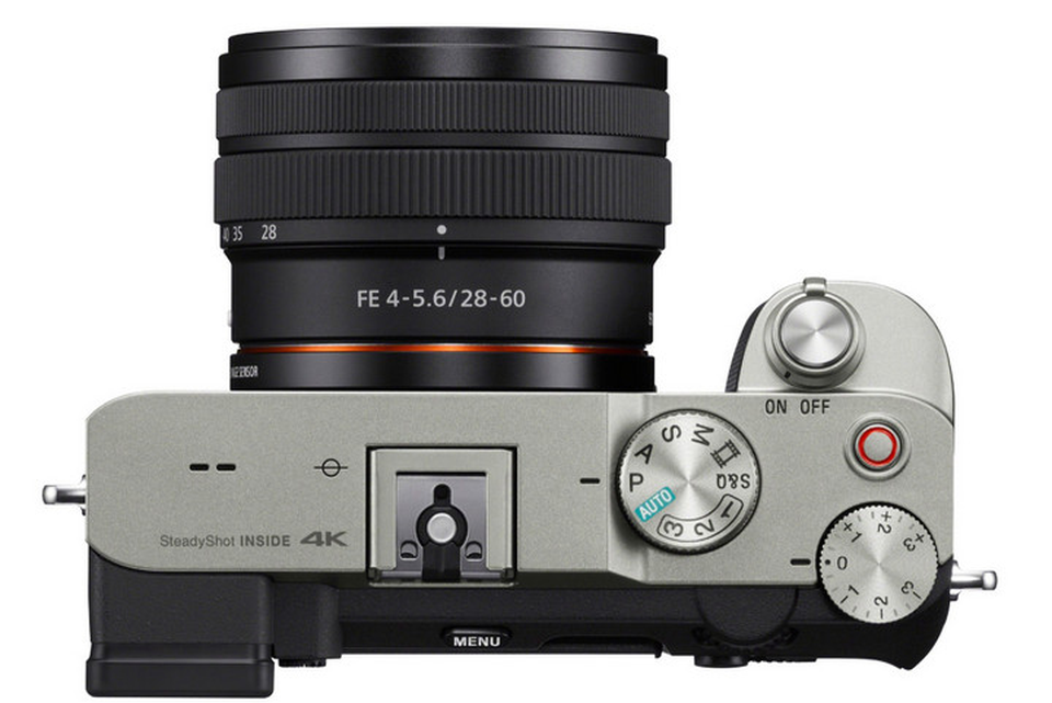 Sony ra mắt máy ảnh full-frame nhỏ gọn nhất thế giới - 4 Sony ra mắt máy ảnh full-frame nhỏ gọn nhất thế giới - 4