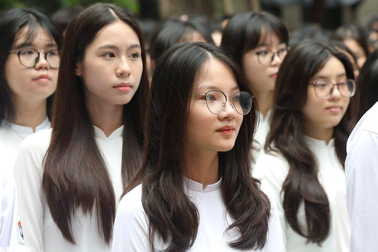 Hà Nội thông qua mức học phí và khoản thu trong lĩnh vực giáo dục