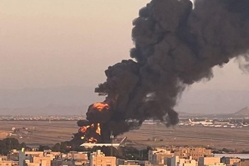 Israel không kích xa chưa từng có vào Iran