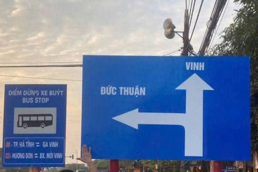 Biển báo giao thông, tủ điện bị xịt sơn quảng cáo khỏi hen suyễn 100% - 3 Biển báo giao thông, tủ điện bị xịt sơn quảng cáo khỏi hen suyễn 100% - 3