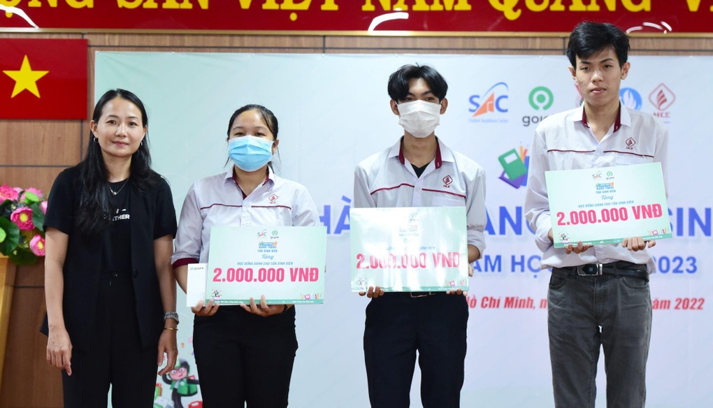 Gojek đồng hành cùng tân sinh viên trên mọi nẻo đường - 3 Gojek đồng hành cùng tân sinh viên trên mọi nẻo đường - 3