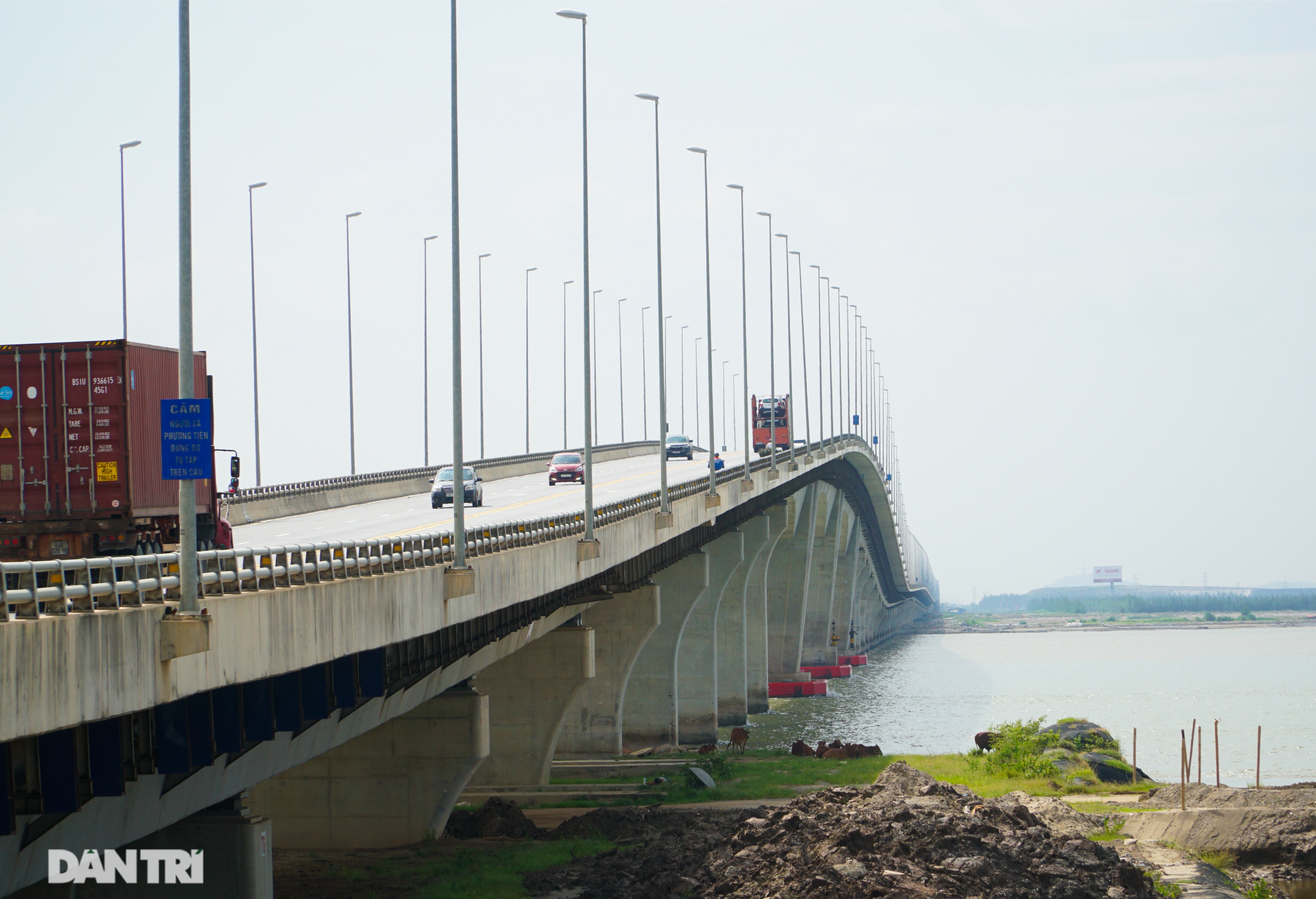 Những cây cầu đẹp, mang dấu ấn của thành phố cảng Hải Phòng - 6 Những cây cầu đẹp, mang dấu ấn của thành phố cảng Hải Phòng - 6