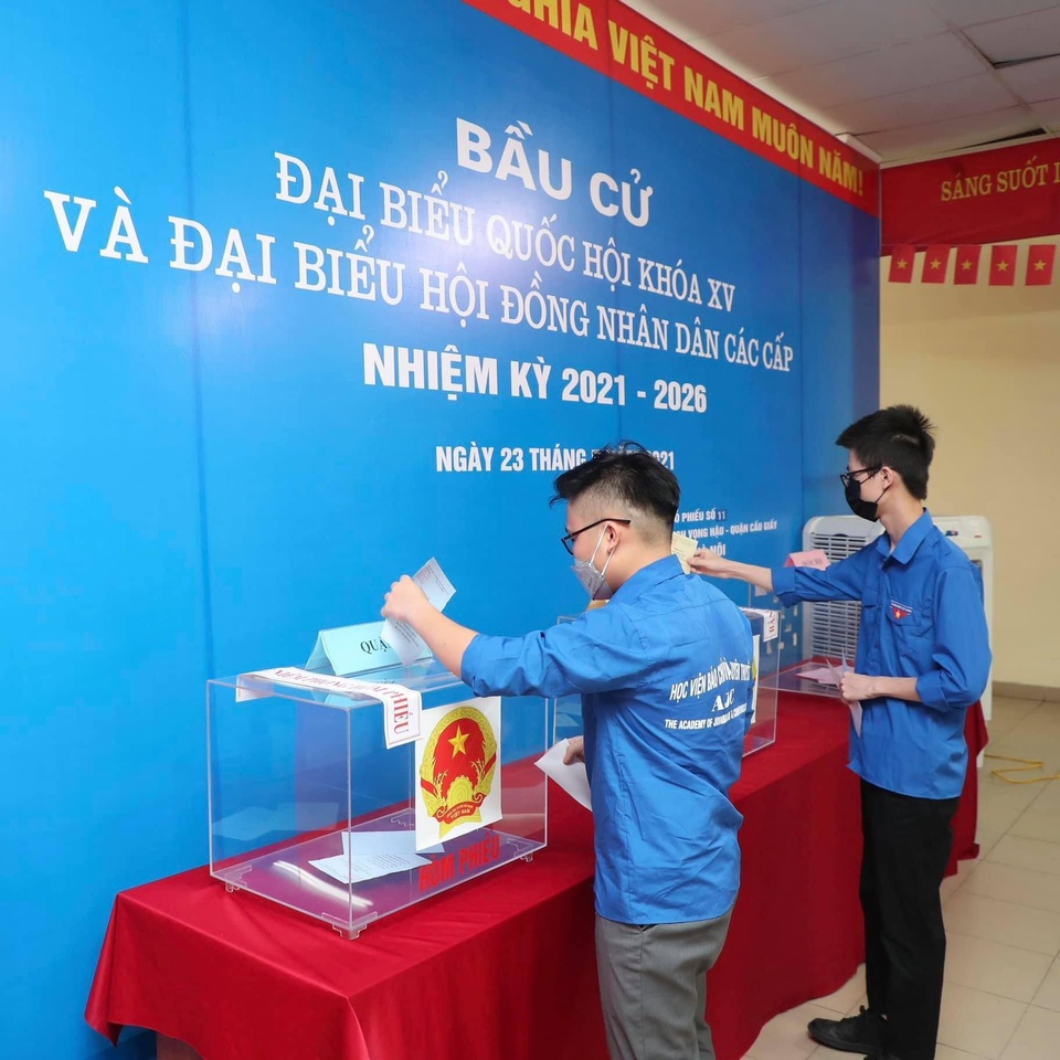 Sinh viên Báo chí chia sẻ niềm vui khi lần đầu đi bầu cử - 6 Sinh viên Báo chí chia sẻ niềm vui khi lần đầu đi bầu cử - 6