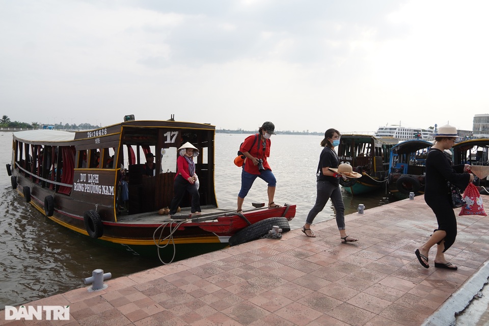 Kiệt quệ vì khách hủy, hoãn tour, du lịch kiến nghị hỗ trợ thuế, phí - 3 Kiệt quệ vì khách hủy, hoãn tour, du lịch kiến nghị hỗ trợ thuế, phí - 3