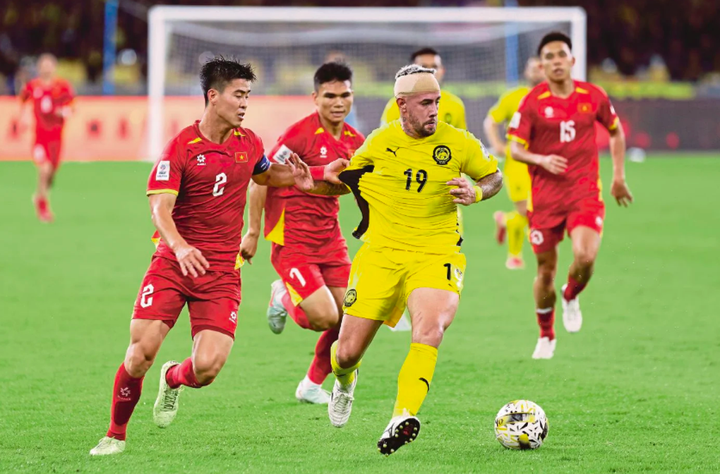 Cầu thủ nhập tịch về Malaysia để lo thủ tục kháng cáo lên FIFA - 2 Cầu thủ nhập tịch về Malaysia để lo thủ tục kháng cáo lên FIFA - 2