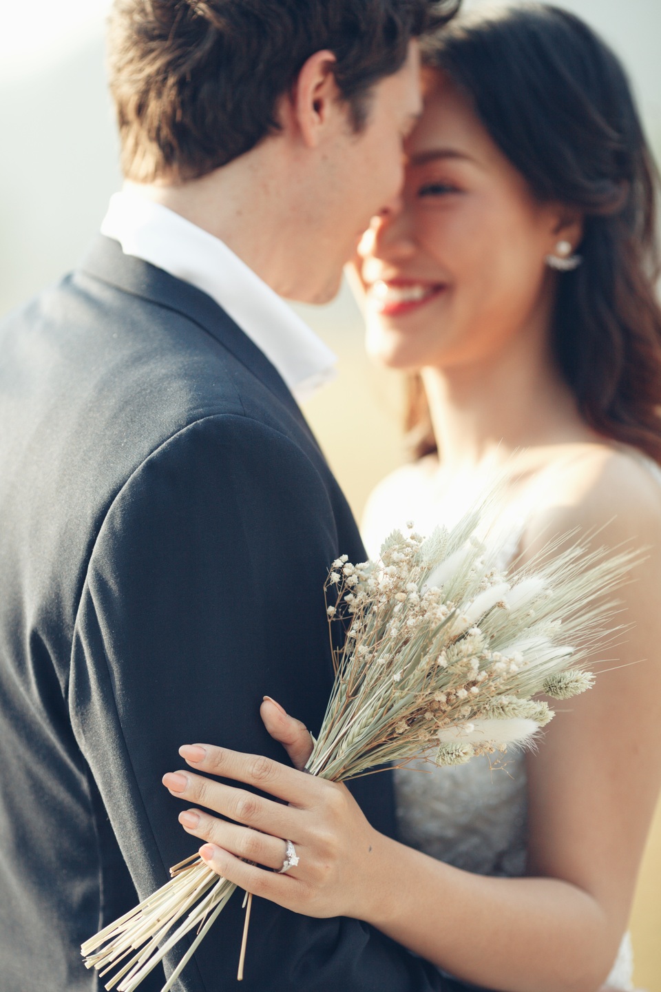 Trước thềm hôn lễ với chồng Tây, Hoàng Oanh khoe trọn ảnh cưới như mơ - 2 Trước thềm hôn lễ với chồng Tây, Hoàng Oanh khoe trọn ảnh cưới như mơ - 2