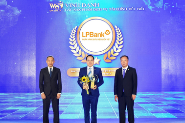 Lienviet24h được vinh danh "Sản phẩm công nghệ và chuyển đổi số tiêu biểu năm 2023"