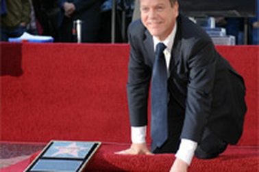 “Sao” truyền hình được vinh danh trên đại lộ danh vọng