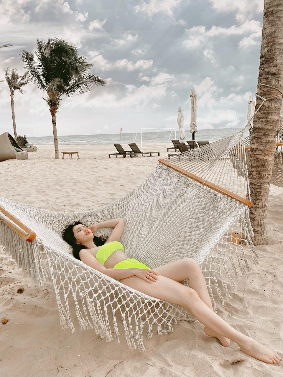 Bảo Thy diện bikini khoe thân hình quyến rũ sau khi lấy chồng đại gia - 4 Bảo Thy diện bikini khoe thân hình quyến rũ sau khi lấy chồng đại gia - 4