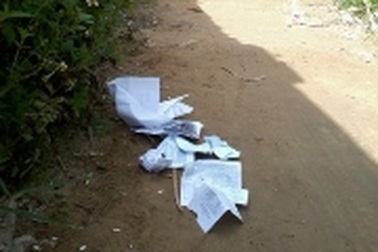 Kết thúc môn Địa, thí sinh xả “phao” thi