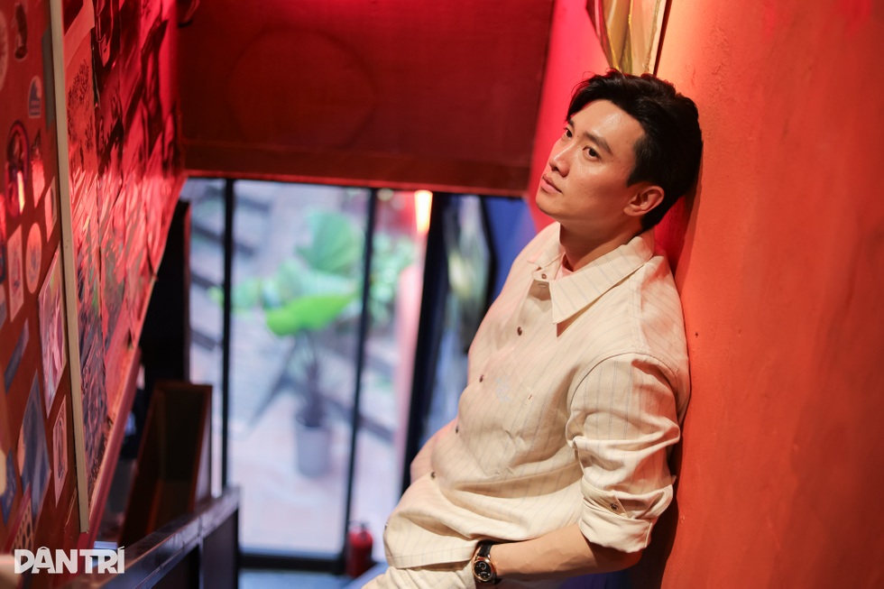 Quốc Trường U40: “Tôi chưa yêu ai quá 1 năm, không cần vợ phải kiếm tiền - 3 Quốc Trường U40: “Tôi chưa yêu ai quá 1 năm, không cần vợ phải kiếm tiền - 3