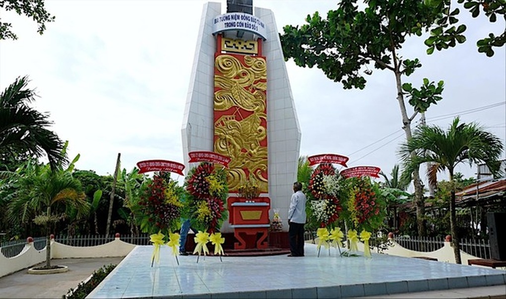 Làng góa phụ, xóm không chồng ở miền Đất Mũi - 1 Làng góa phụ, xóm không chồng ở miền Đất Mũi - 1