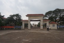 Long An: Hơn 200 giáo viên bị nợ lương vì vượt biên chế