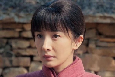 Dương Mịch vào vai gái quê, lập kỷ lục lượt xem