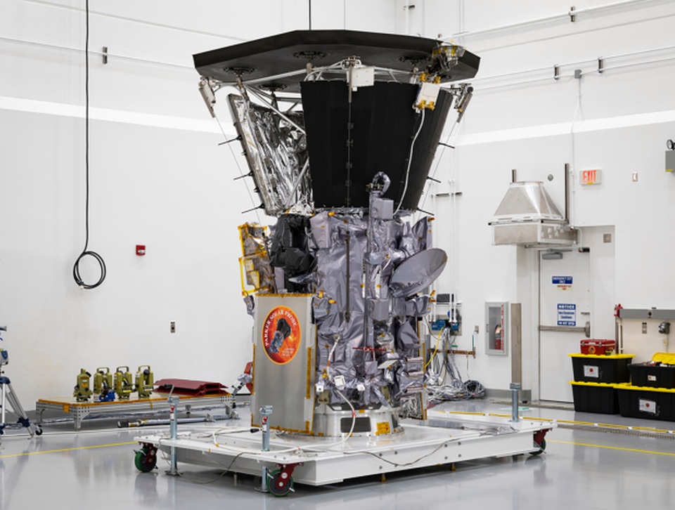 NASA đã chạm tay vào Mặt Trời bằng vật thể nhân tạo - 2 NASA đã chạm tay vào Mặt Trời bằng vật thể nhân tạo - 2