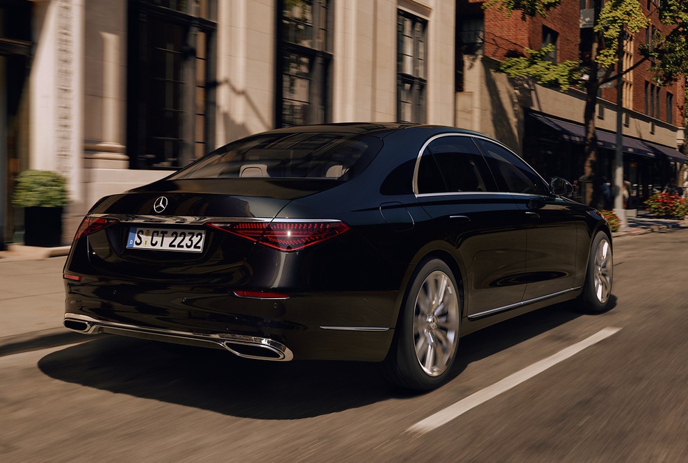 Mercedes-Benz S-Class mới nhập khẩu về Việt Nam, giá từ 5,2 tỷ đồng - 3 Mercedes-Benz S-Class mới nhập khẩu về Việt Nam, giá từ 5,2 tỷ đồng - 3