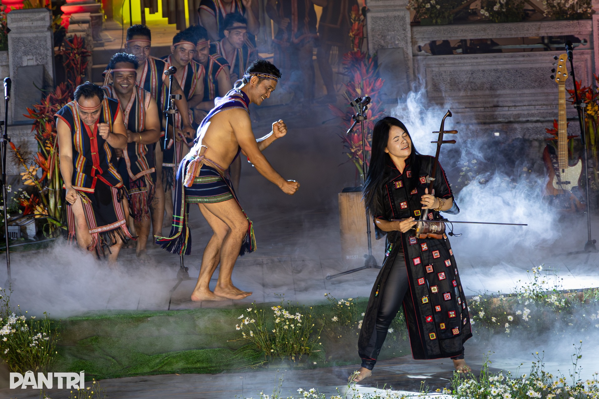 Khi âm thanh đại ngàn ngân vang giữa lòng Thủ đô - 6 Khi âm thanh đại ngàn ngân vang giữa lòng Thủ đô - 6