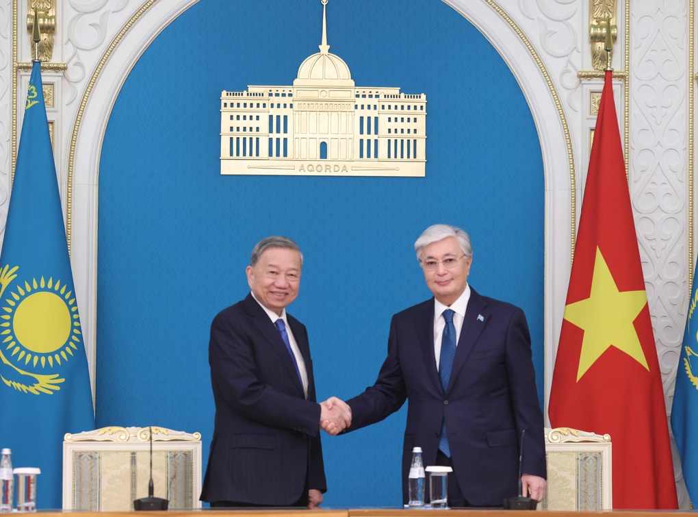 Nâng cấp quan hệ giữa Việt Nam và Kazakhstan lên Đối tác chiến lược - 1 Nâng cấp quan hệ giữa Việt Nam và Kazakhstan lên Đối tác chiến lược