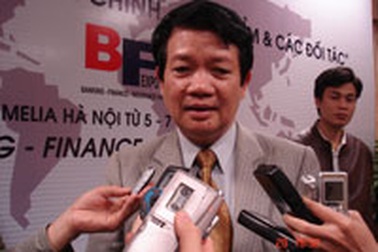 “Ngân hàng không được lợi từ việc cổ phiếu niêm yết tăng giá”