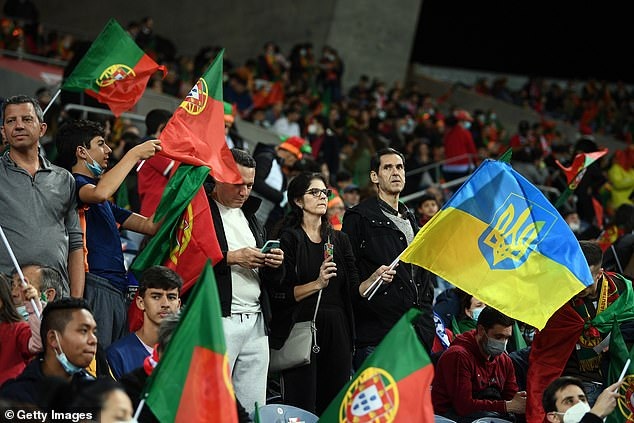 Đánh bại Thổ Nhĩ Kỳ, Bồ Đào Nha sáng cửa dự World Cup 2022 - 1
