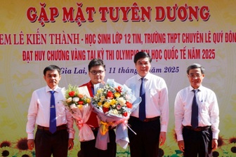 Nam sinh được Chủ tịch nước tặng Huân chương Lao động hạng Nhì