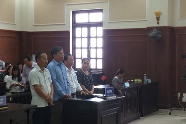 Vụ buôn lậu gỗ trị giá 63 tỷ đồng: Bị cáo kêu oan, VKS kháng nghị tăng hình phạt