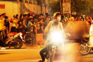 Tịch thu xe đua, áp phạt kịch khung với “quái xế” 