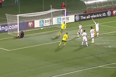 C.Ronaldo ghi 4 bàn, Bồ Đào Nha đại thắng ở vòng loại Euro 2020