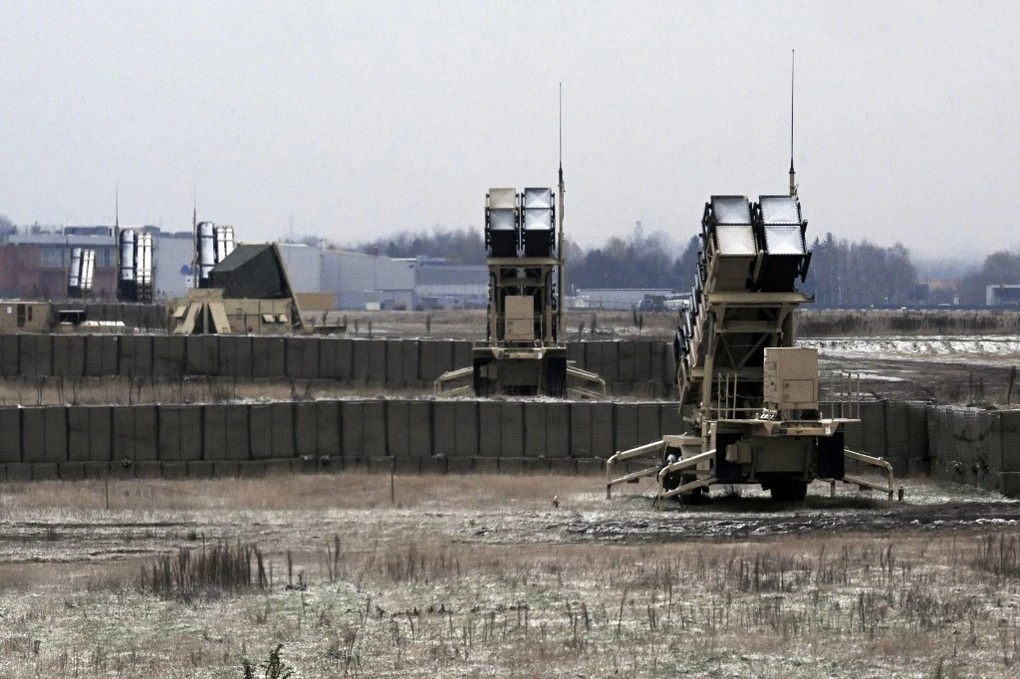 Đức gấp rút cấp thêm Patriot cho Ukraine để chặn hỏa lực Nga - 1 Đức gấp rút cấp thêm Patriot cho Ukraine để chặn hỏa lực Nga - 1