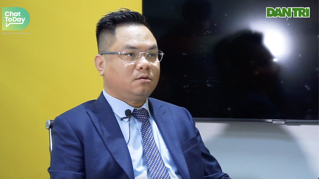 Làm gì khi bị tung ảnh trên mạng xã hội, ép trả nợ cho người khác? - 1 Làm gì khi bị tung ảnh trên mạng xã hội, ép trả nợ cho người khác? - 1