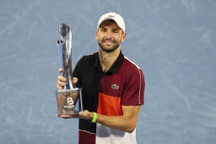 Đánh bại Rune, Dimitrov vô địch Brisbane International