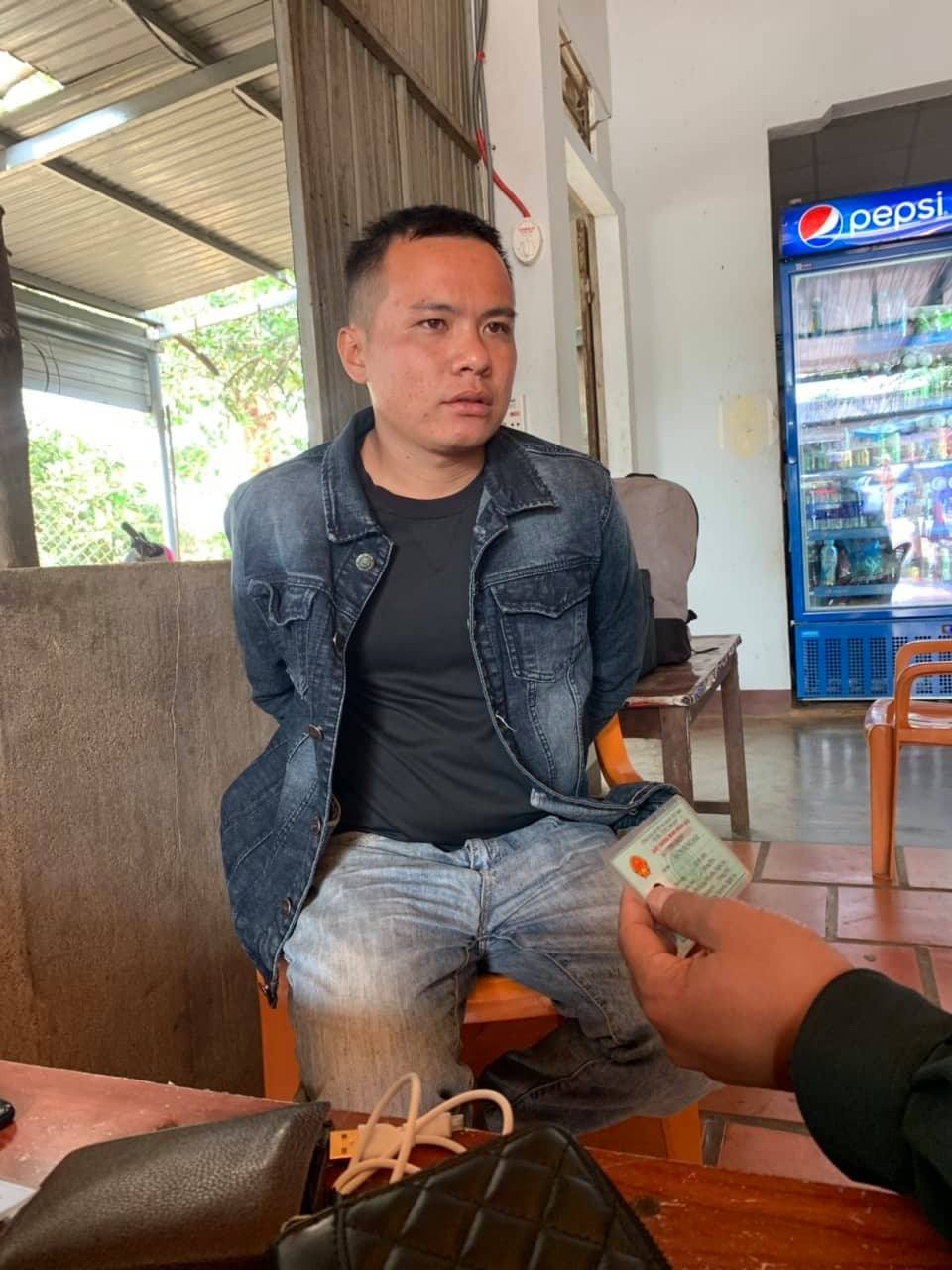 Trộm cắp xe máy đi tiêu thụ, lao xe tông thẳng CSGT khi bị kiểm tra - 1 Trộm cắp xe máy đi tiêu thụ, lao xe tông thẳng CSGT khi bị kiểm tra - 1