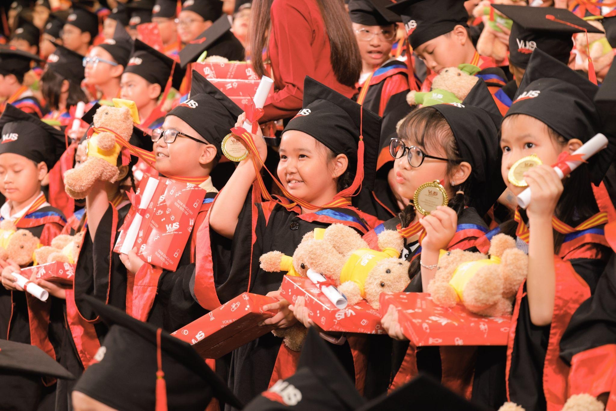 Hemligheter som hjälper ditt barn att bli bra på engelska - 4 Bí quyết giúp con giỏi tiếng Anh - 4