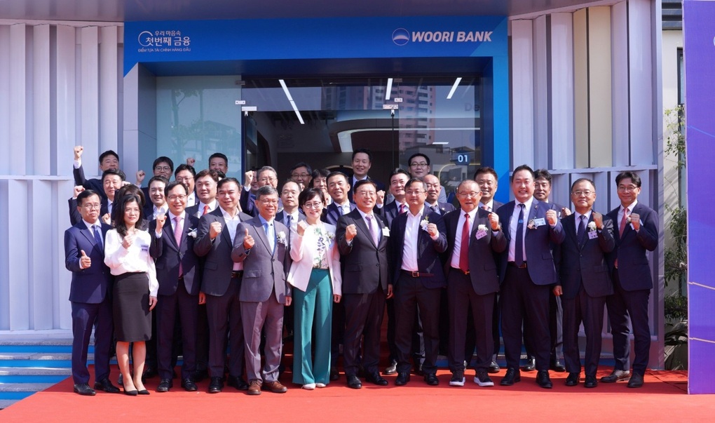Ngân hàng Woori Việt Nam khai trương chi nhánh tại khu đô thị Starlake Hà Nội - 5 Ngân hàng Woori Việt Nam khai trương chi nhánh tại khu đô thị Starlake Hà Nội - 5