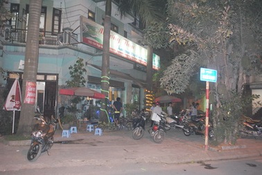 Hà Nội: Nhân viên nhà hàng “chôm” xe của khách