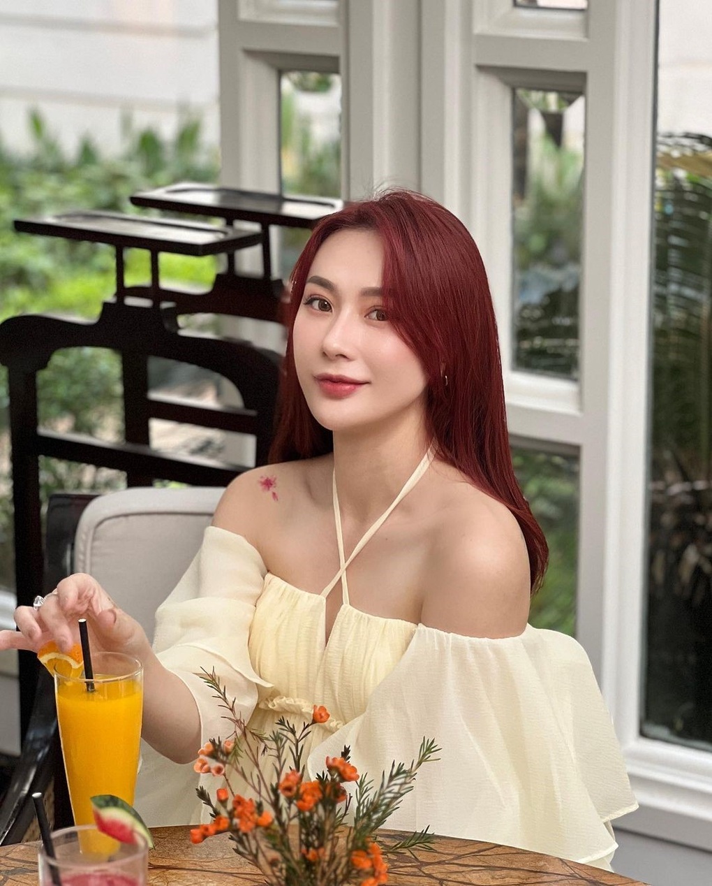 Bạn gái mới của cầu thủ Văn Thanh trông xinh đẹp, nóng bỏng - 3