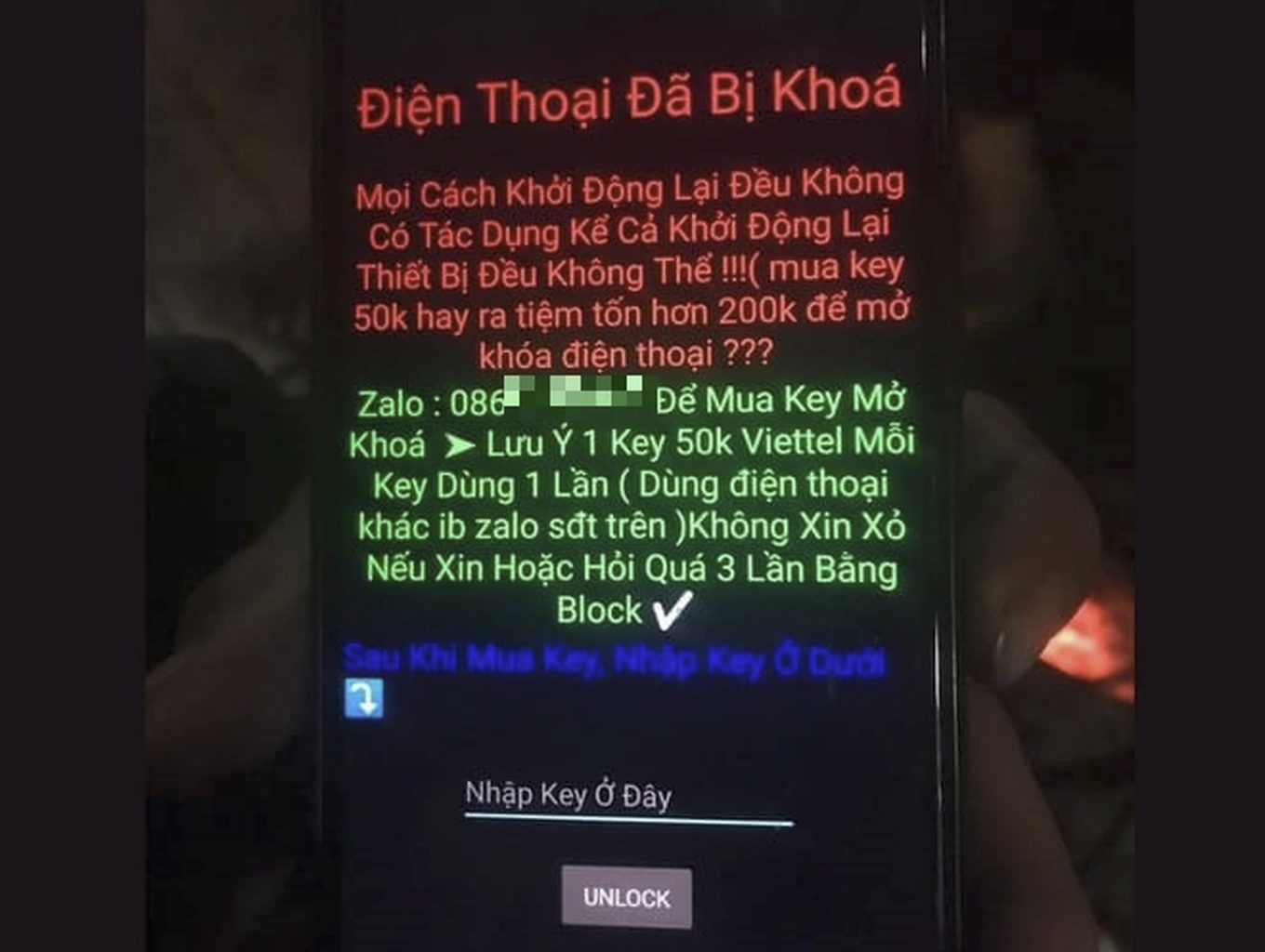 Nhiều loại mã độc sẽ khiến smartphone hiển thị quảng cáo trên toàn bộ màn hình (Ảnh chụp màn hình).