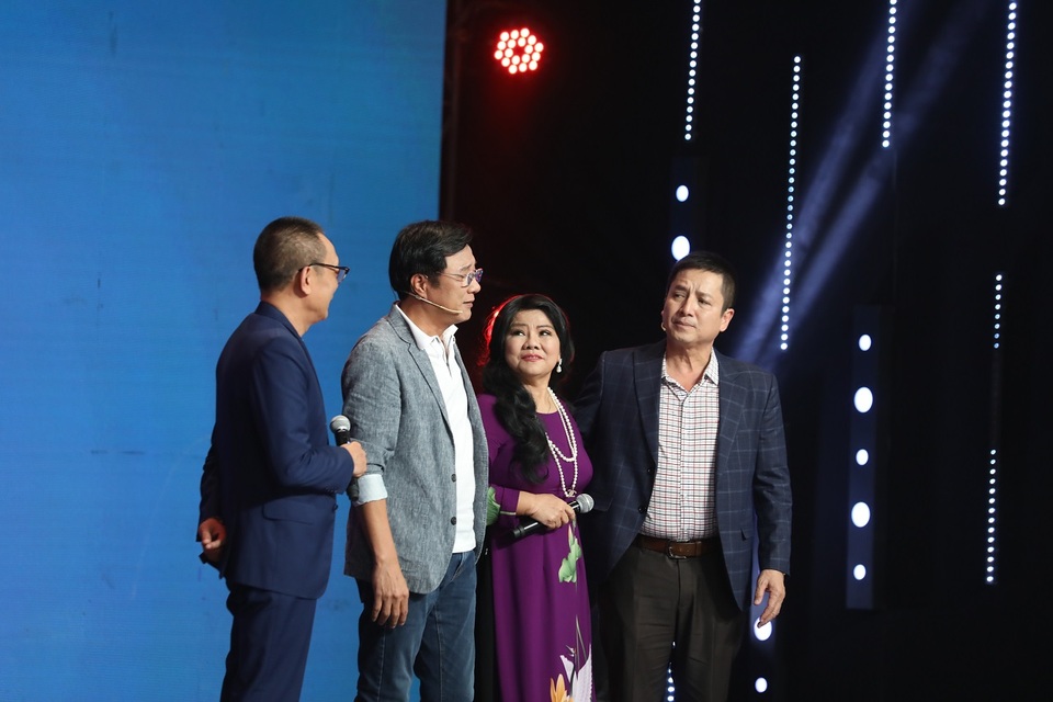 NSND Thanh Hoa tiết lộ sự thật đau lòng phía sau ca khúc Tàu anh qua núi - 1 NSND Thanh Hoa tiết lộ sự thật đau lòng phía sau ca khúc Tàu anh qua núi - 1