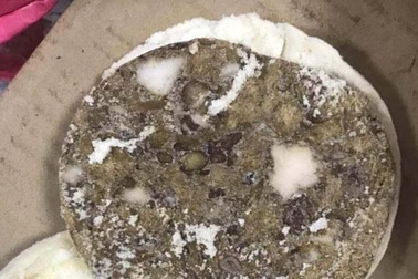 Chấn động bê bối thực phẩm mốc, thối tại trường “điểm” Trung Quốc