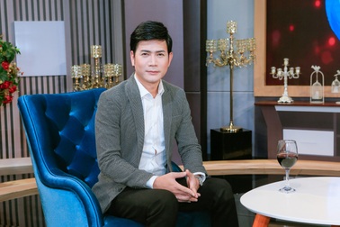 Quách Thành Danh tiết lộ chuyện ca sĩ qua hải ngoại “cặp” đại gia, kiếm cơ hội đổi đời