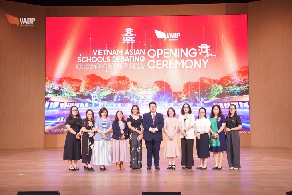Việt Nam lần đầu đăng cai tổ chức Giải Vô địch Tranh biện châu Á (ASDC) 2025 - 2 Việt Nam lần đầu đăng cai tổ chức Giải Vô địch Tranh biện châu Á (ASDC) 2025 - 2
