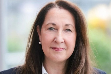 Thị trưởng mới đắc cử bị đâm dao ở Đức