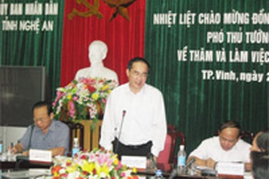 Chớ “quên” học sinh yếu kém!