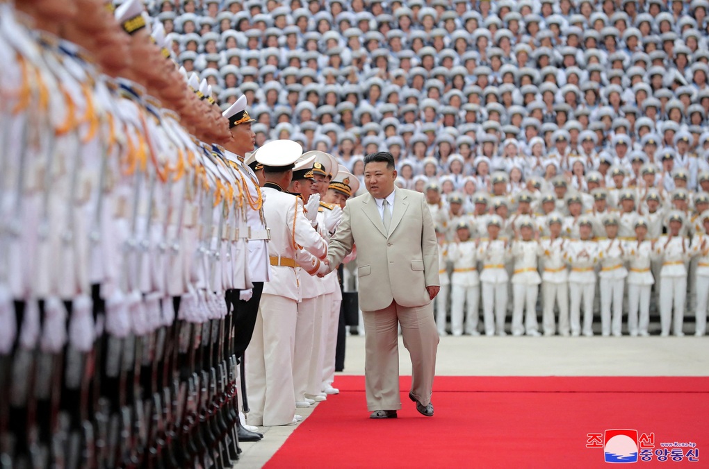 Ông Kim Jong-un lệnh hải quân Triều Tiên sẵn sàng chiến đấu - 1 Ông Kim Jong-un lệnh hải quân Triều Tiên sẵn sàng chiến đấu - 1