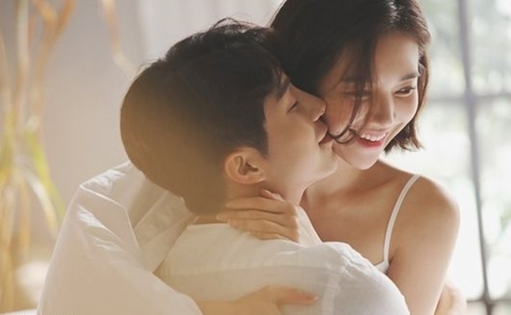 Bỏ lại cô gái xinh đẹp, tôi quay về nhà để yêu vợ thêm một lần nữa - 1 Bỏ lại cô gái xinh đẹp, tôi quay về nhà để yêu vợ thêm một lần nữa - 1