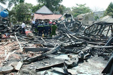 Ảnh hiện trường vụ cháy khiến 7 người thiệt mạng